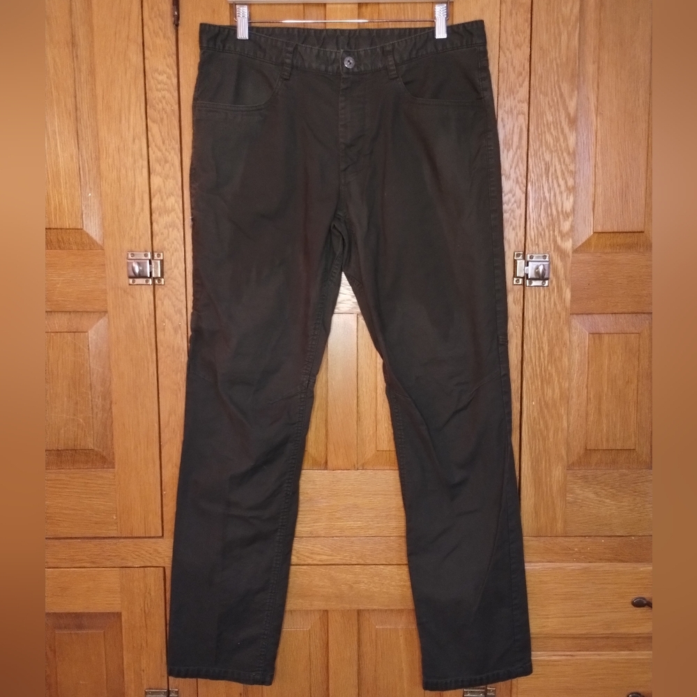 The North Face dark green canvas casual outdoor hiking utility pants